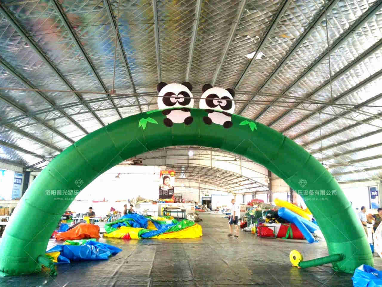 昌江熊猫喷绘拱门